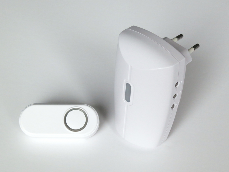 Ovikellosetti Johdoton OKS-730