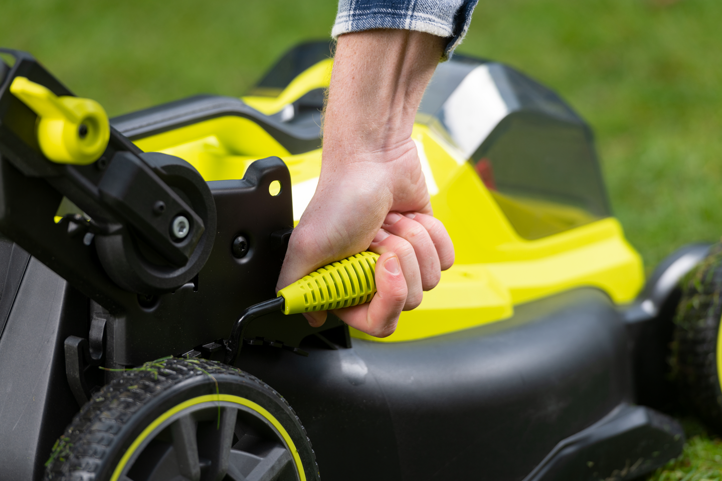 Ruohonleikkuri Ryobi RY18LMX40B-0 18V ONE+ HP runko