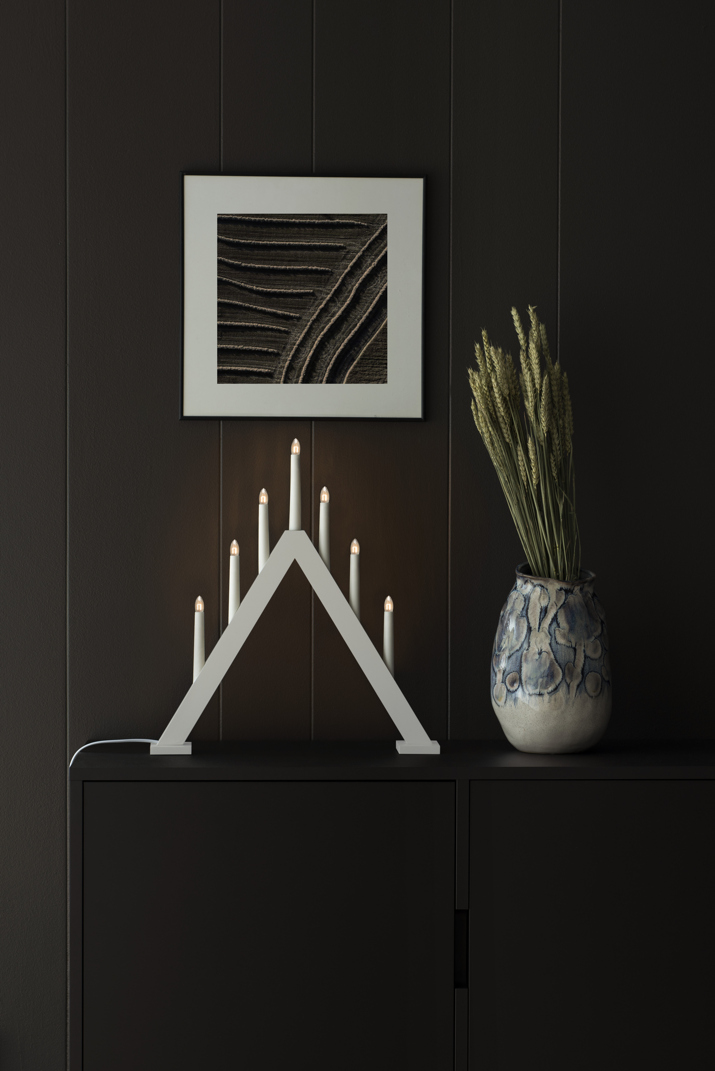 Kynttelikkö Konstsmide 7-os mattavalkoinen