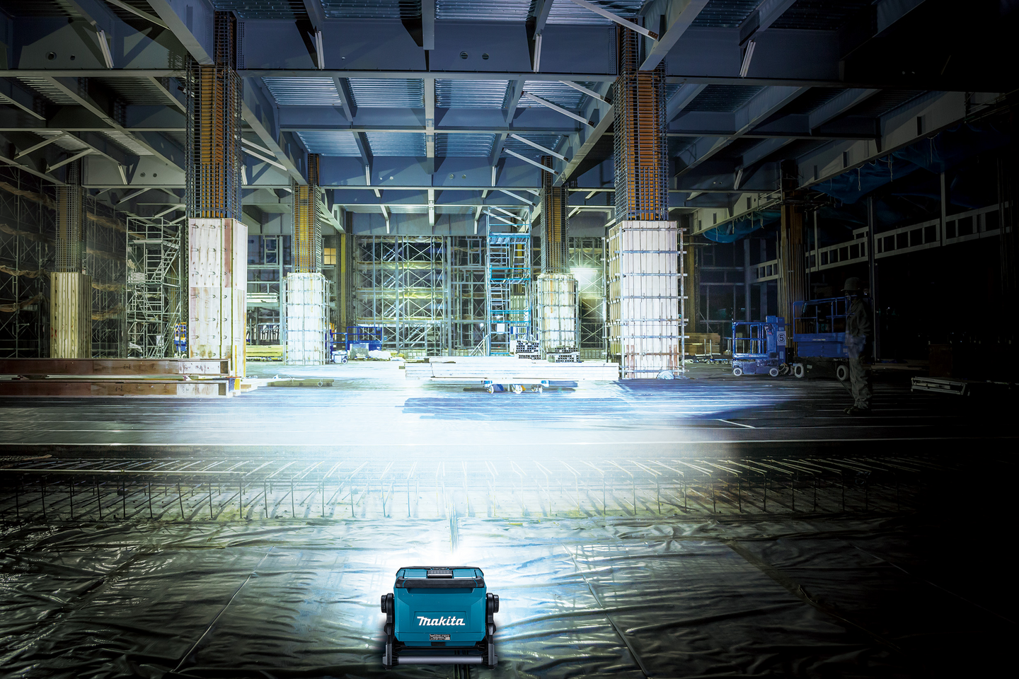 Työmaavalaisin Makita ML009G 18/40V LXT XGT runko