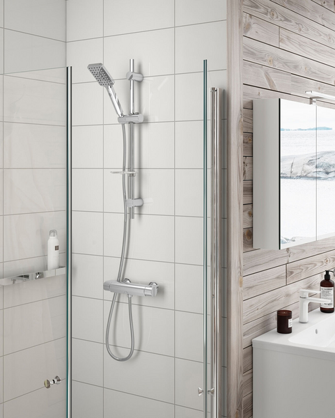 Suihkusetti Gustavsberg Square 103215 käsisuihkulla