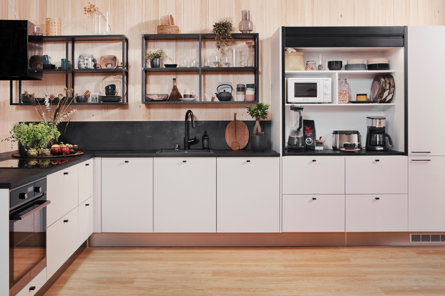 Cello-keittiö Hennala