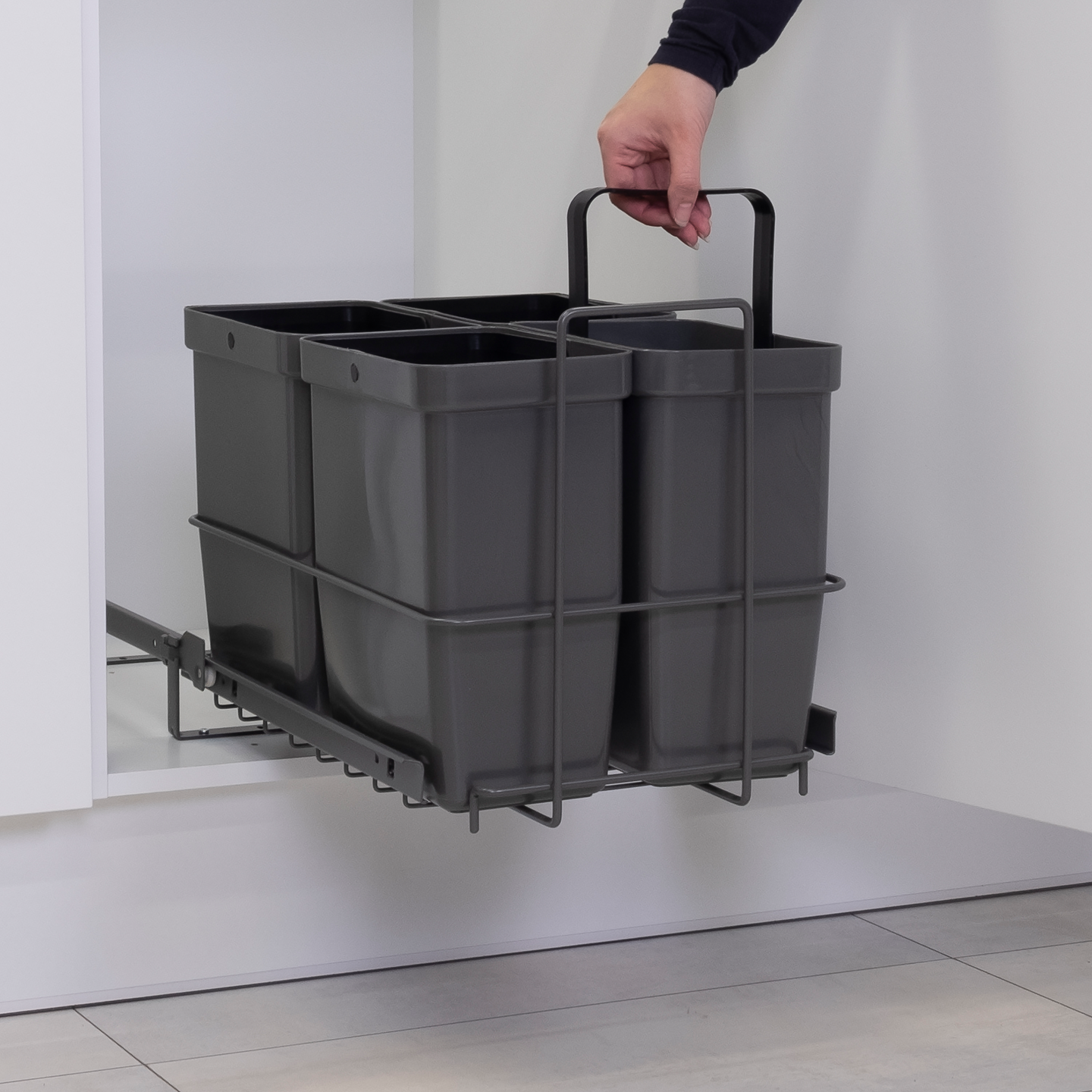 Jätevaunu + 4 sankoa LM 79/R antrasiitti 332x480x360mm