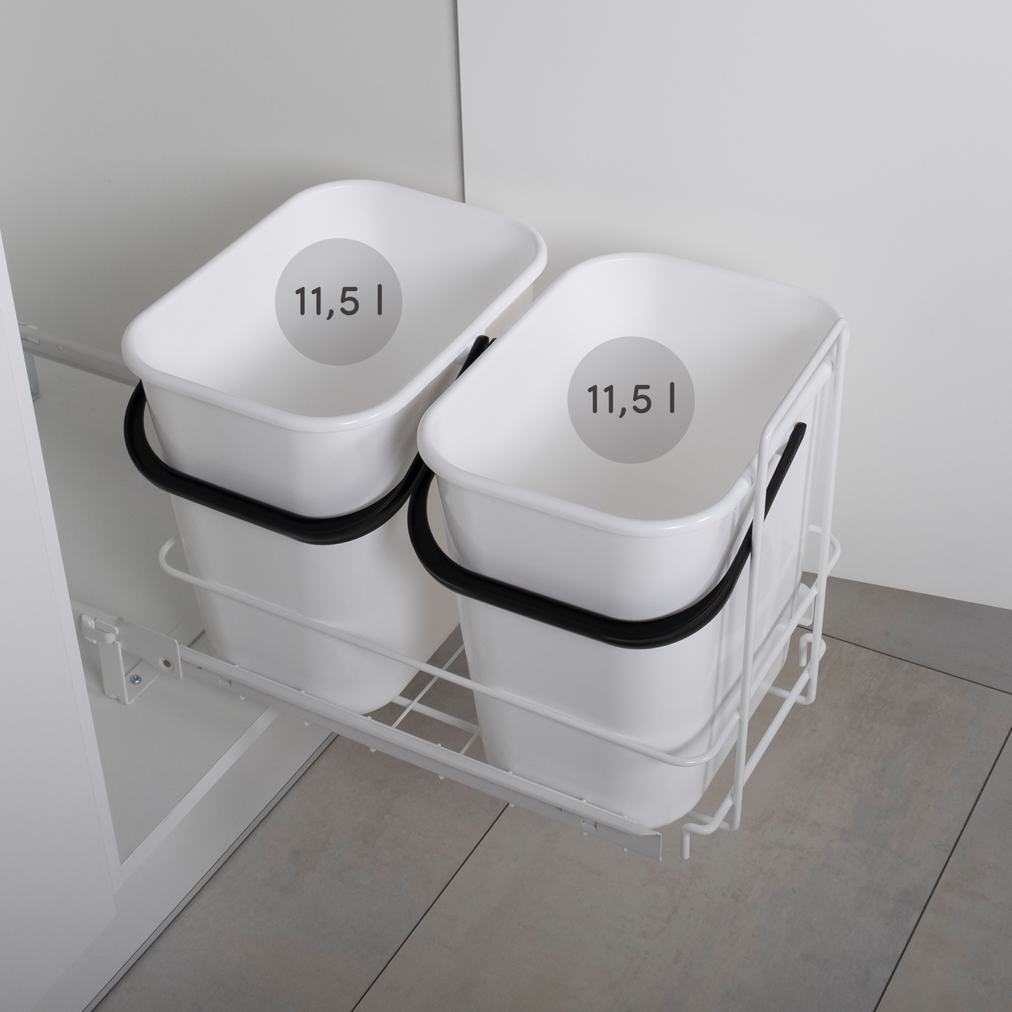 Jätevaunu + 2 sankoa LM 66/2 valkoinen 290x480x355mm