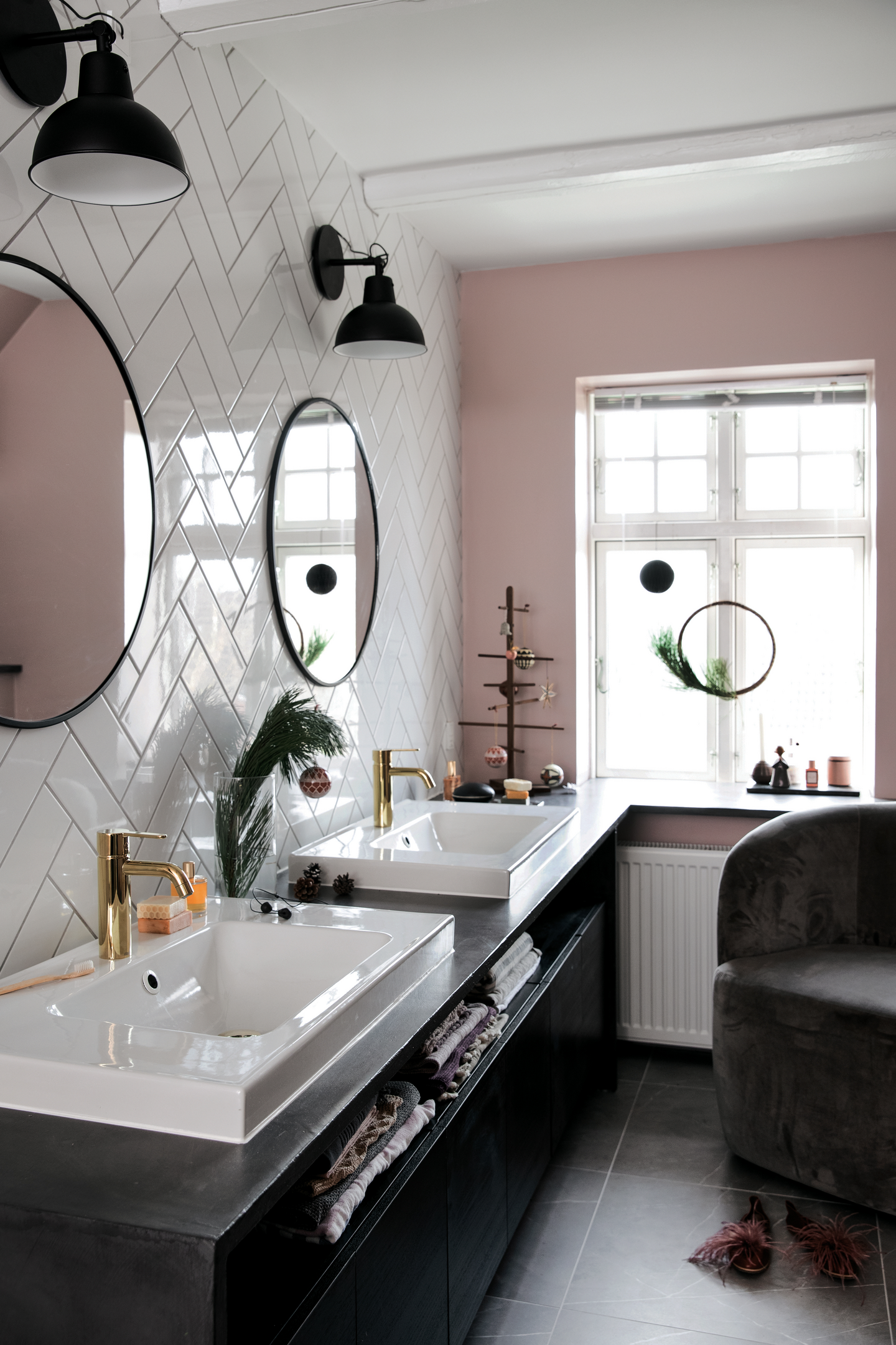 Pesuallashana Damixa 74930.77 silhouet M messinki