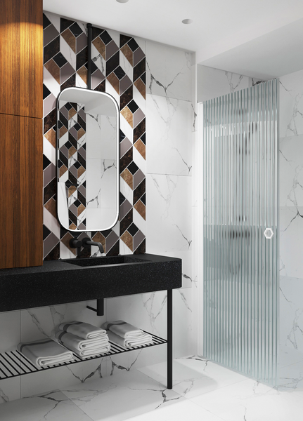 Suihkuseinä Forma 302 kääntyvä 585x2025mm valkoinen/reeded