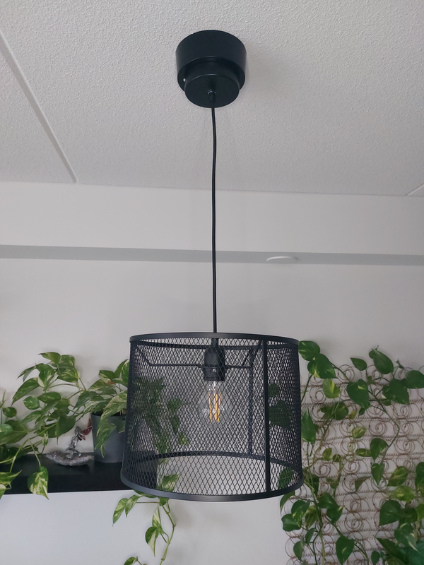 Valaisinasennusadapteri STEELYDESIGN musta