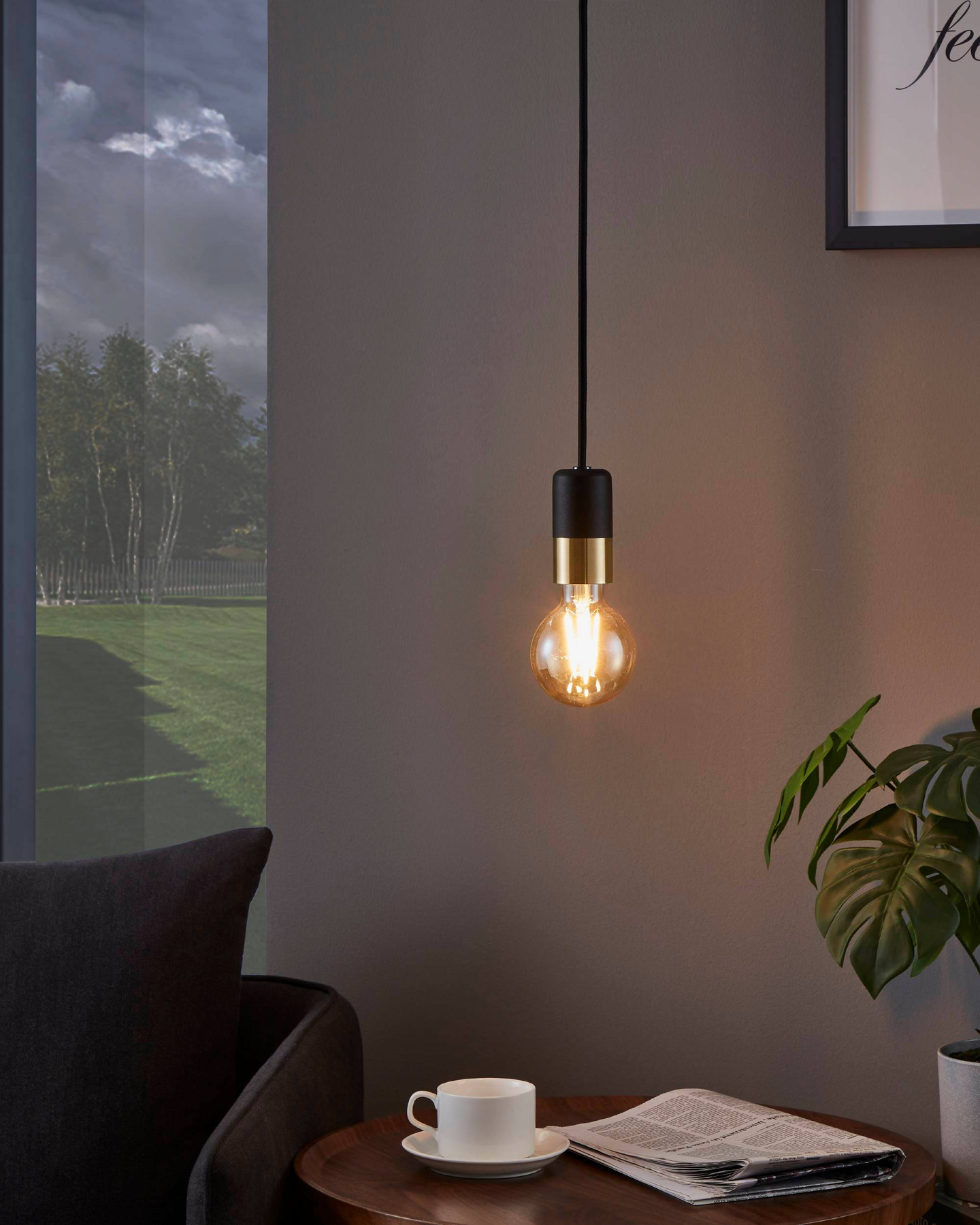 Riippuvalaisin EGLO Calari 40W 4,5cm musta/messinki