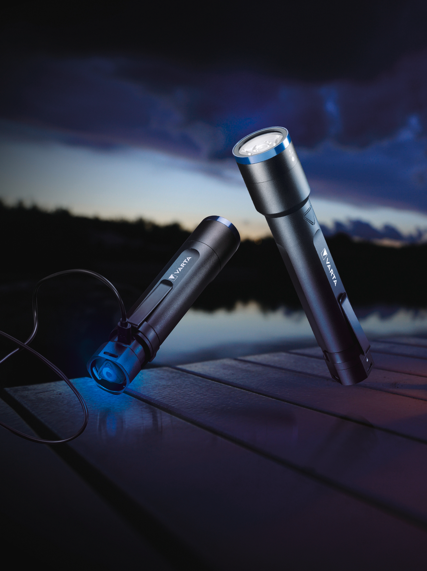 Käsivalaisin VARTA Night Cutter F20R ladattava 400lm