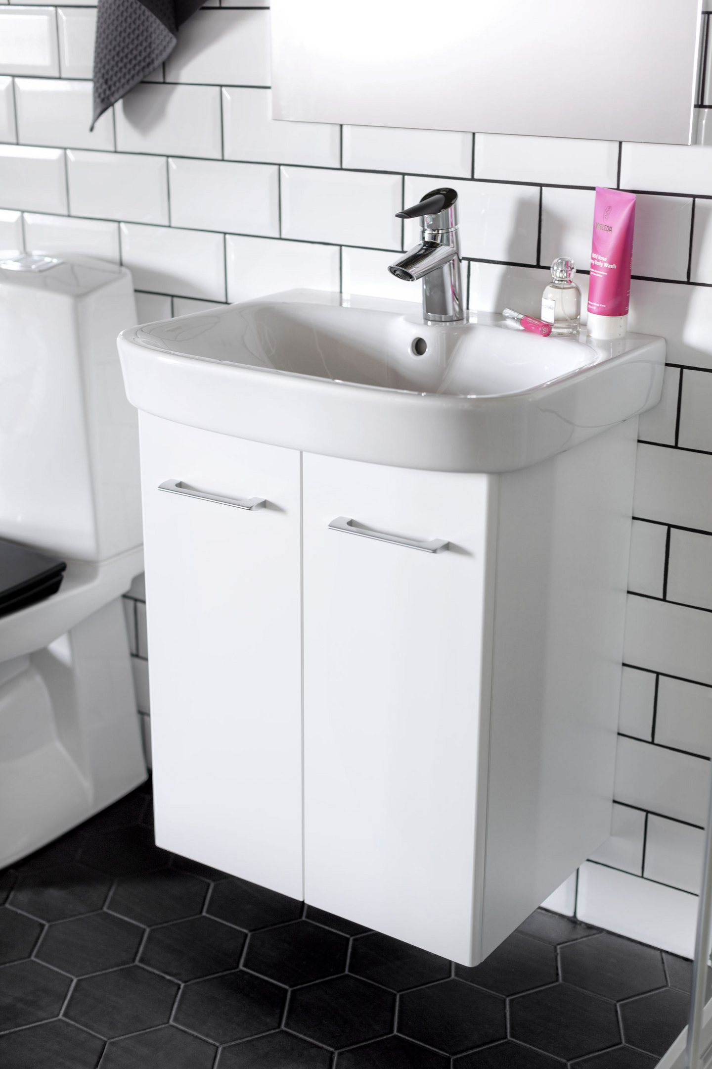 Allaskaappipaketti IDO Glow Square L56 K69,5S44cm, tummanruskea