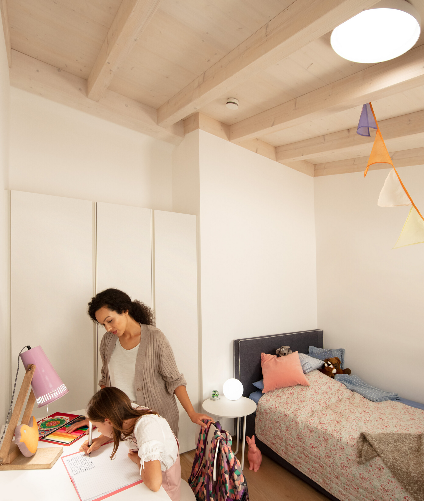 Led-vakiolamppu LEDVANCE SMART+ SUN@HOME CLA 806lm TW E27 muovi