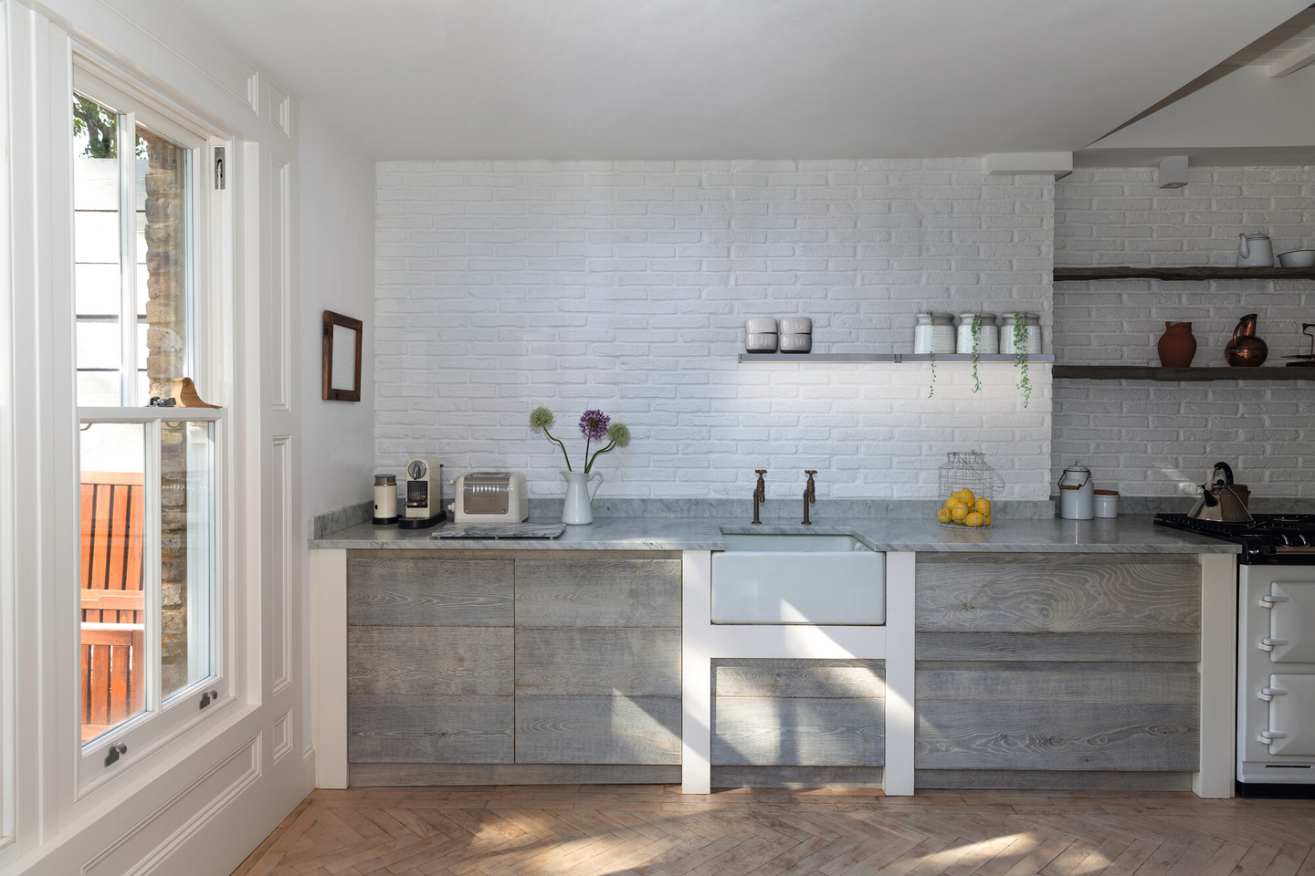 Kalustevalaisin LEDVANCE Linear Shelf 600mm 12W 3000K 1100lm led valkoinen