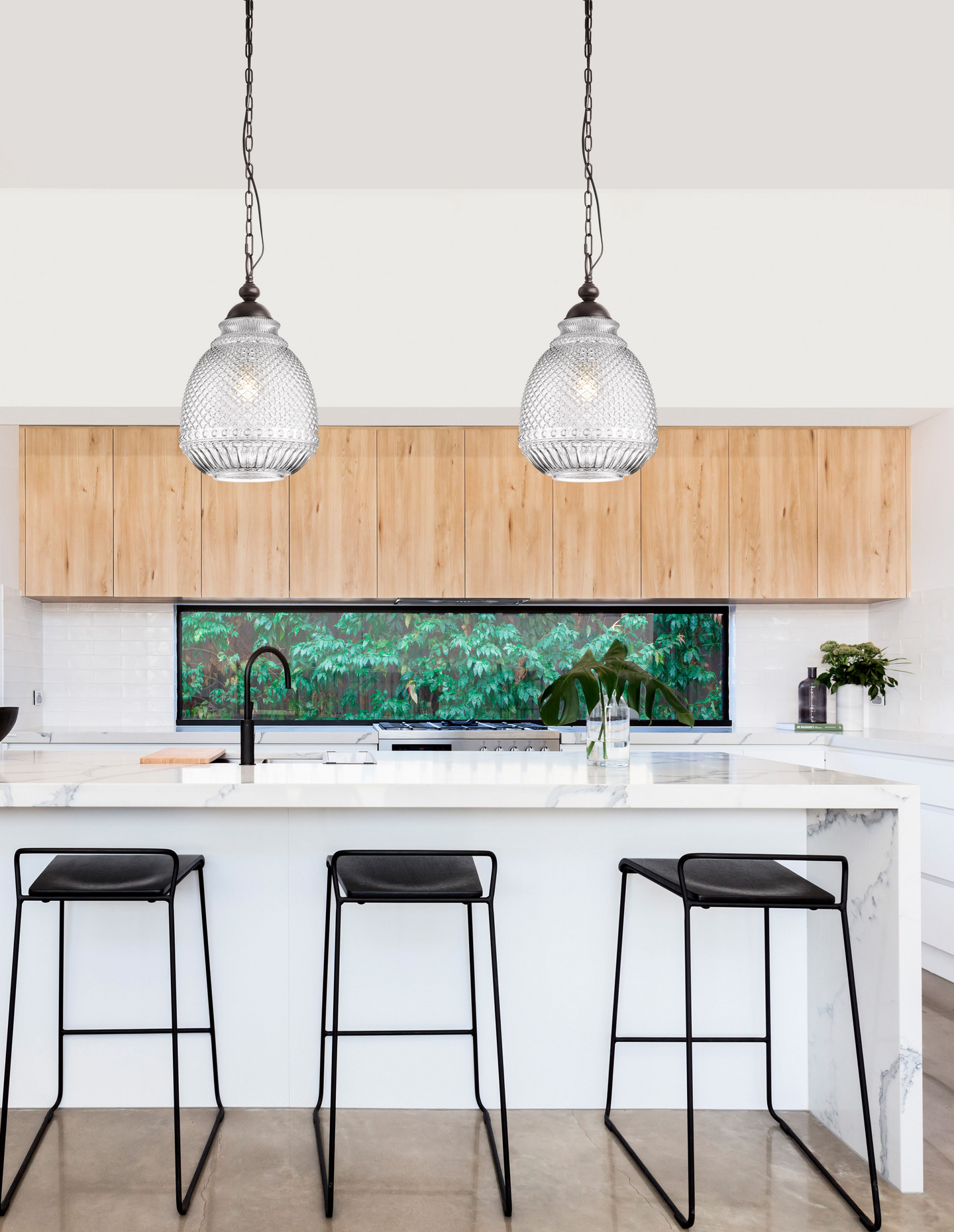 Riippuvalaisin Nova Luce Toulon kirkas E27 270mm