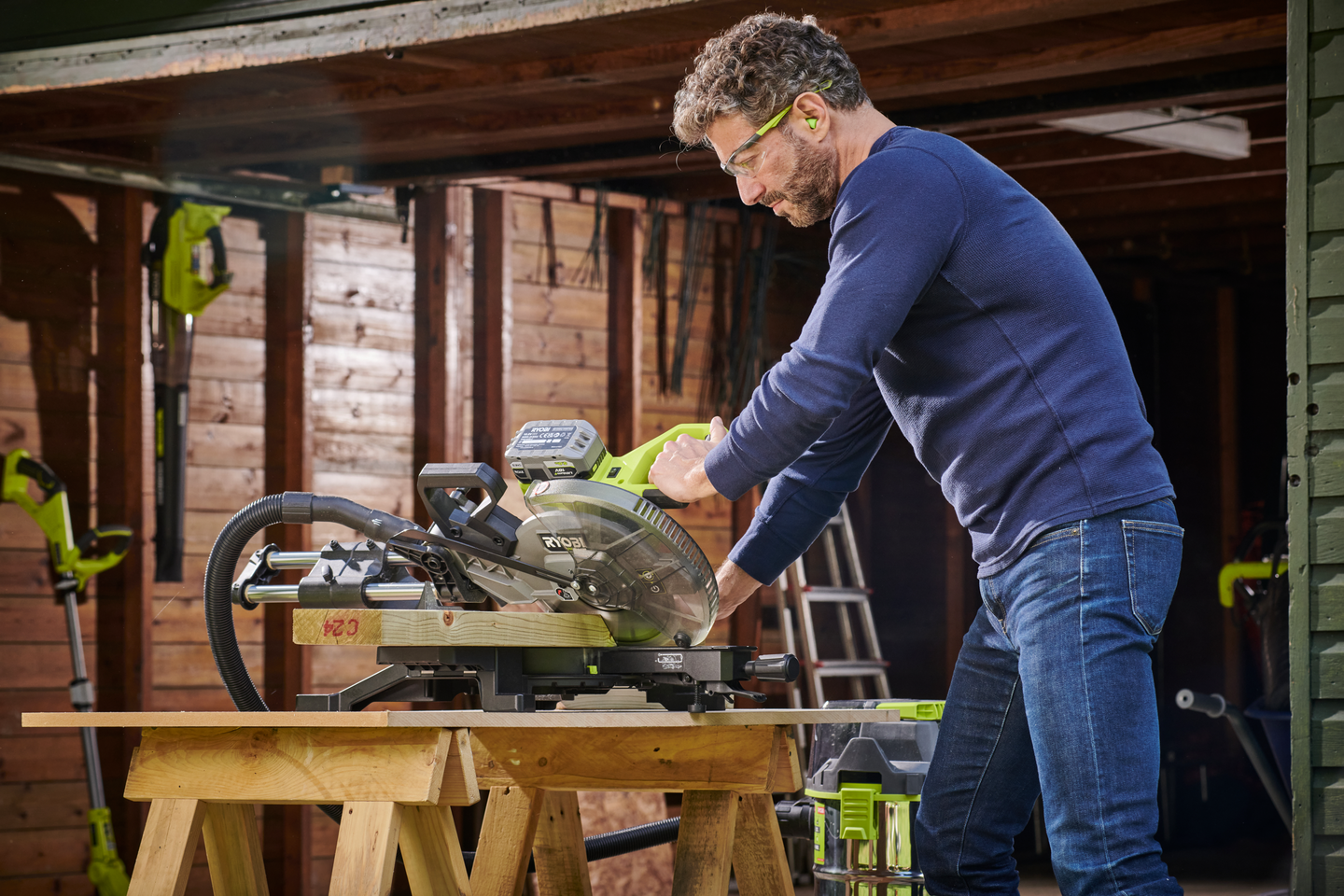 Katkaisu- ja jiirisaha Ryobi RMS18254X-0 18V ONE+ HP runko