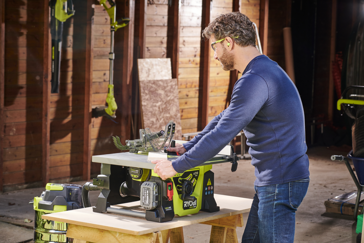 Akkupöytäsaha Ryobi RTBS18X-0 18V ONE+ HP runko