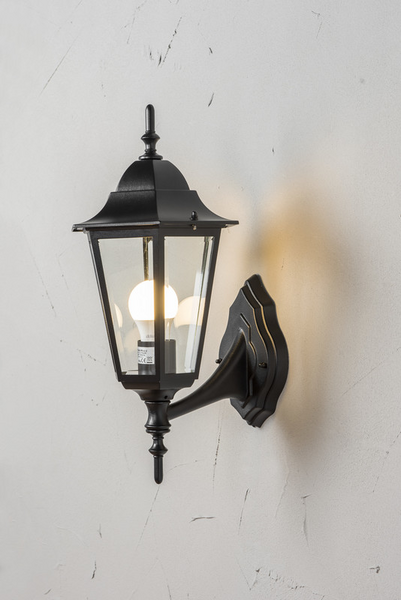 Ulkoseinävalaisin Airam Kartano PR-A-U E27 musta