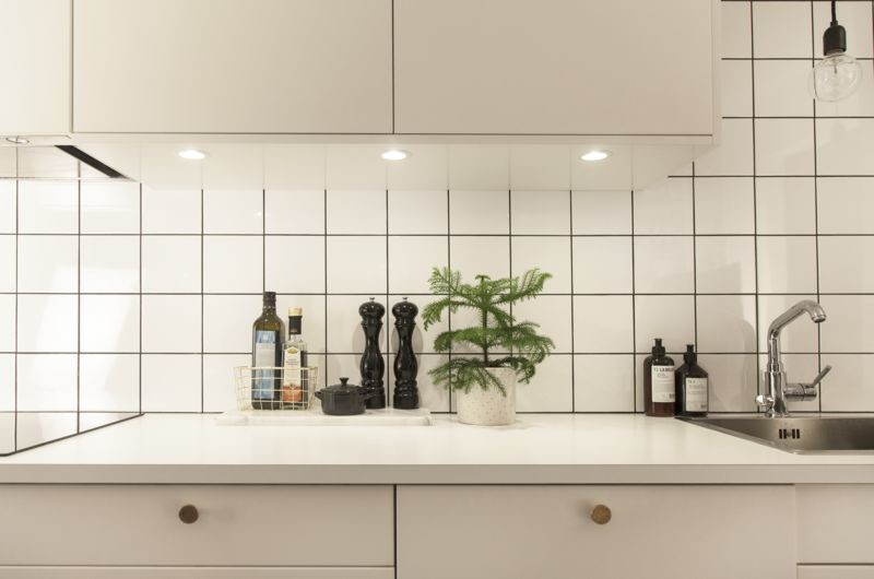 Alasvalo Hide-a-lite 1202 Multi 12V 3000K valkoinen