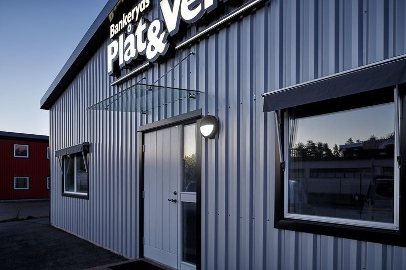 Pinta-asennusvalaisin Hide-a-lite Moon Public Eye antrasiitti IK10