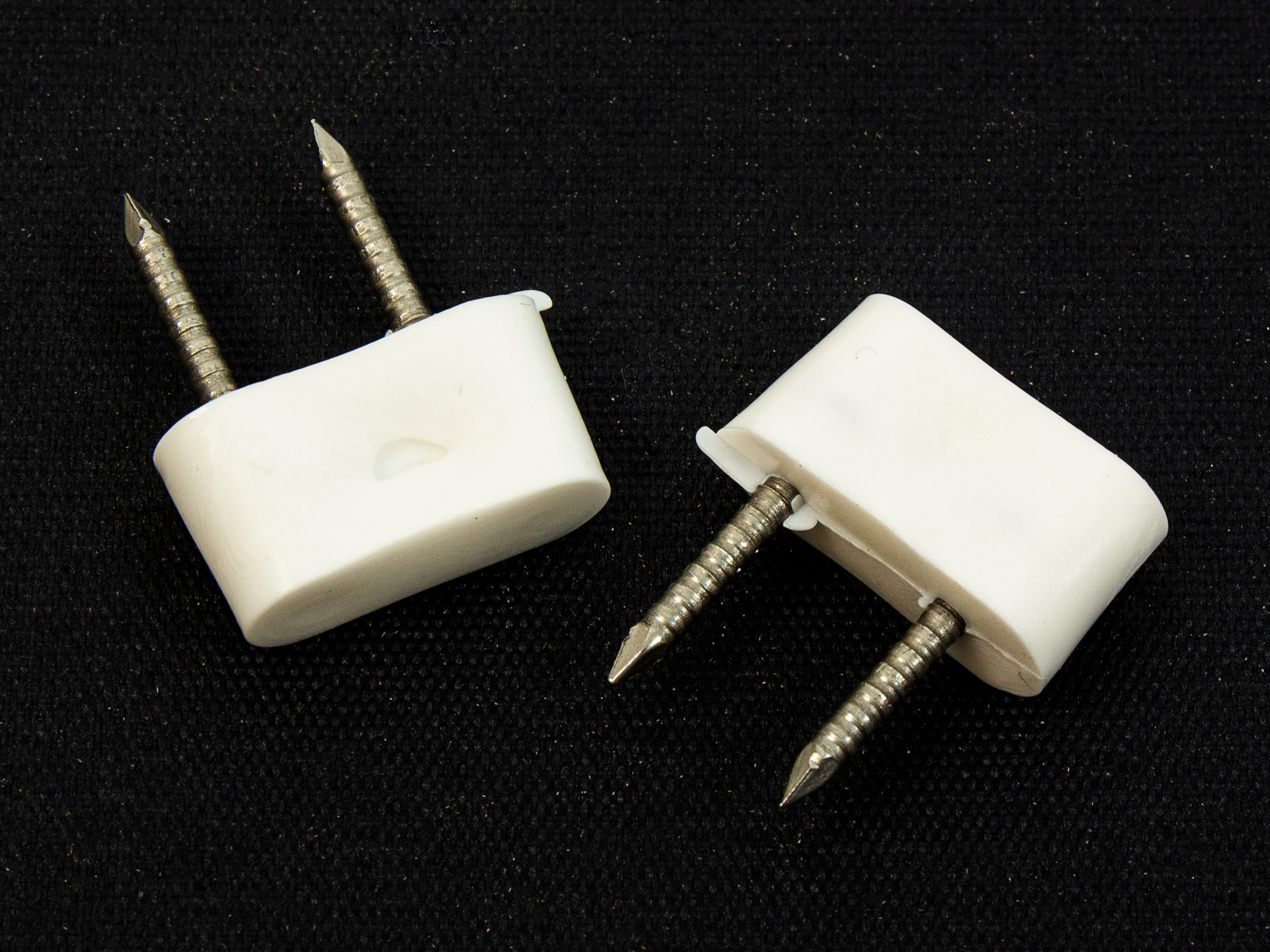 Hyllynkannatin PROF 95 muovinen 12kpl