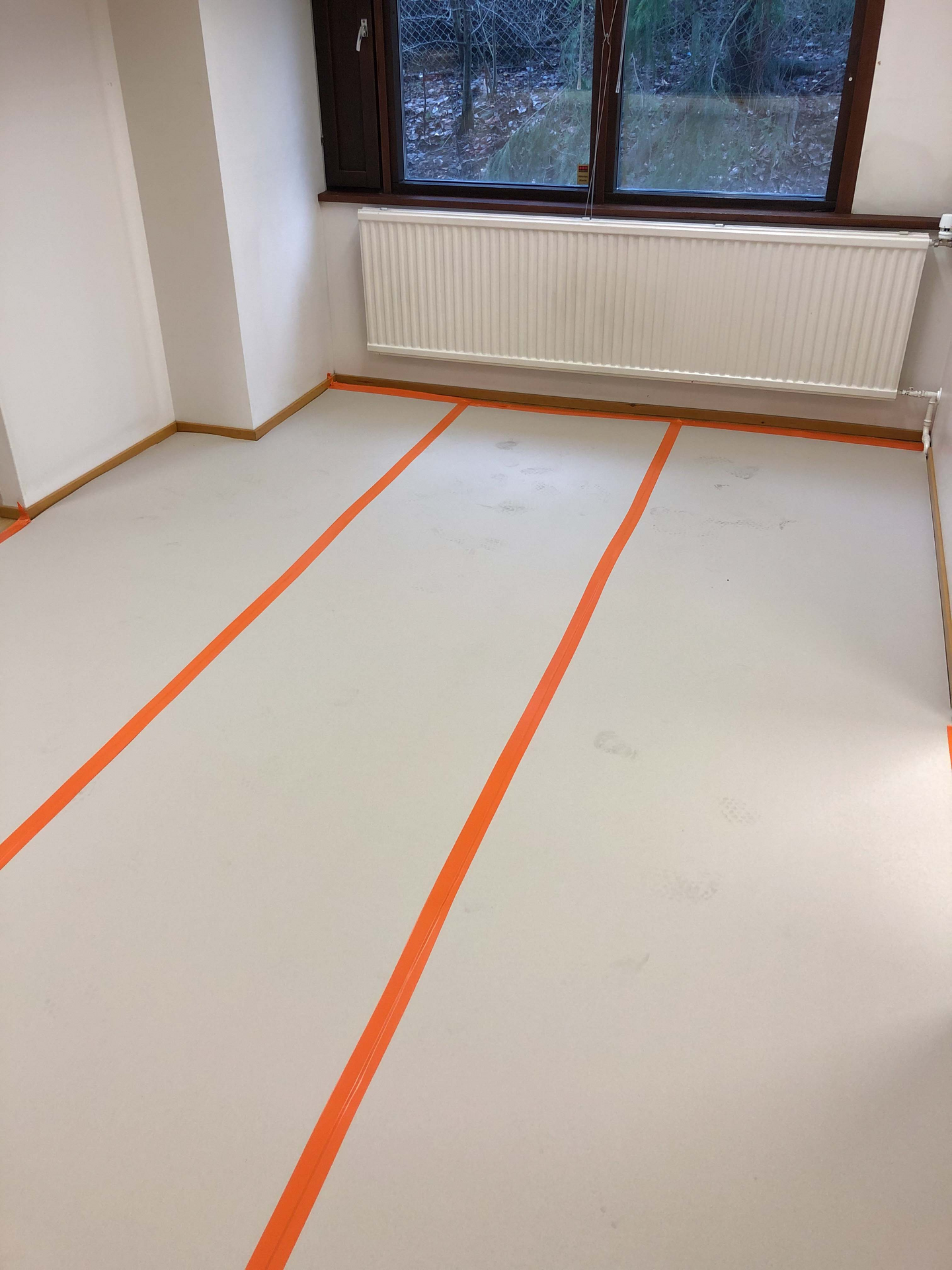 Lattiasuoja arkki 100x120cm neliöpaino 850g/m²