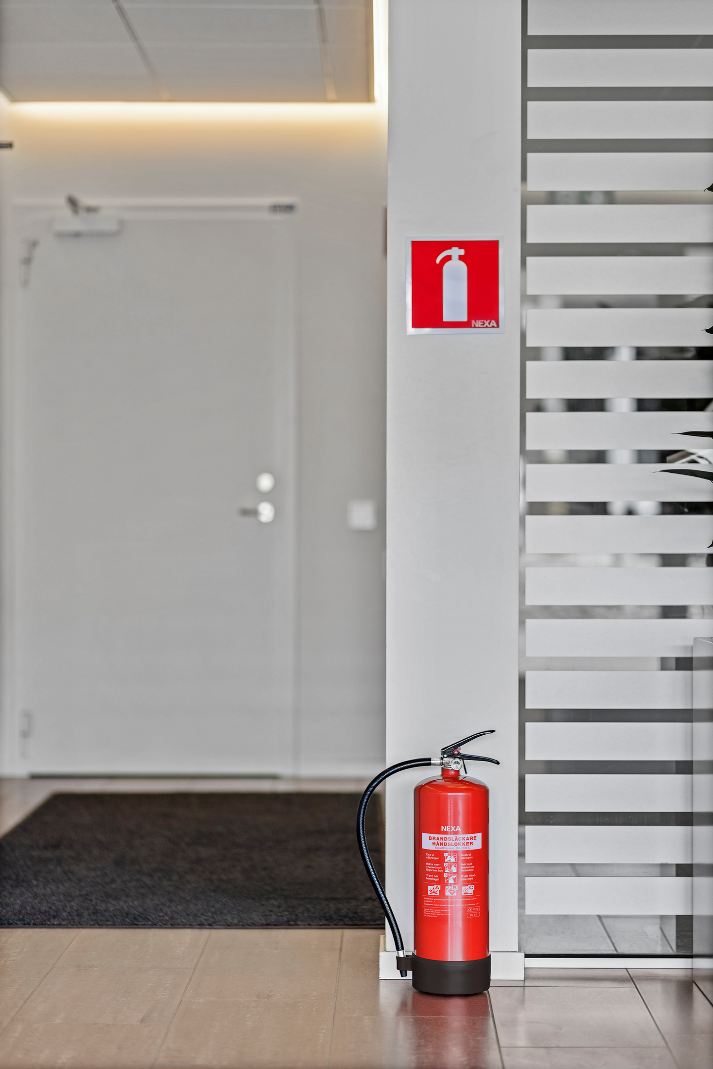 BRANDSLÄCKARE NEXA PULVER RÖD 55A 6KG