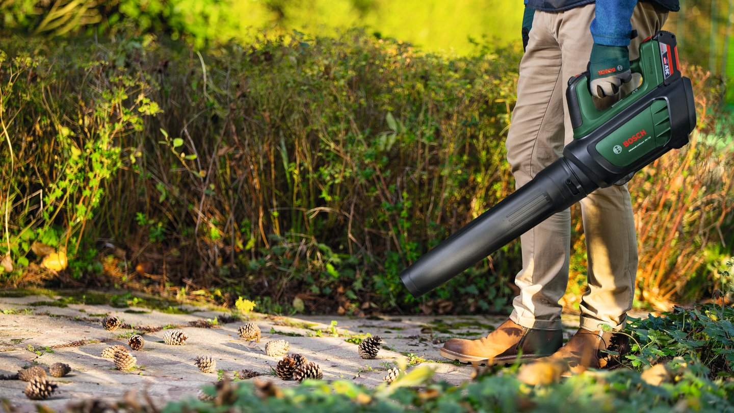Akkulehtipuhallin Bosch AdvancedLeafBlower 36V-750 Solo