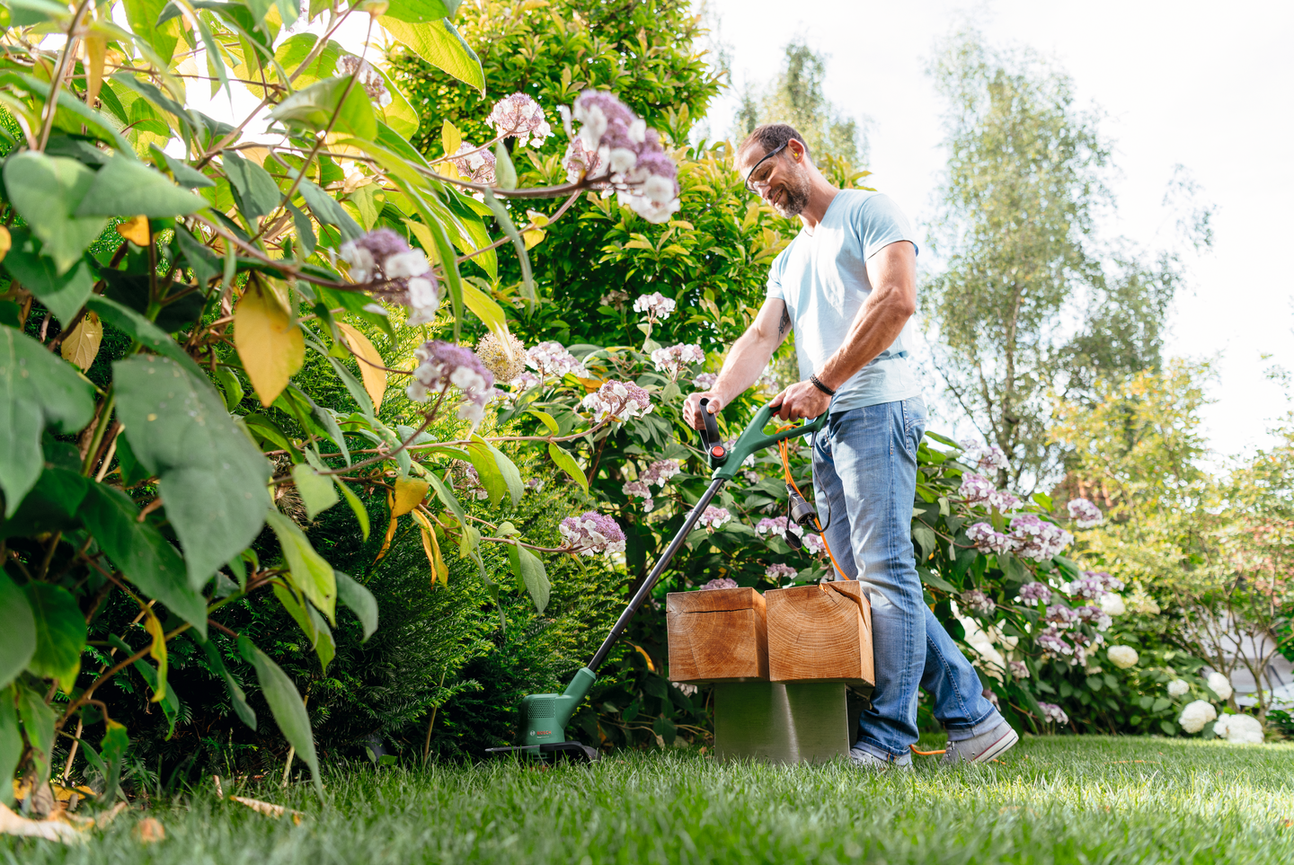 GRÄSTRIMMER BOSCH EASYGRASSCUT 23