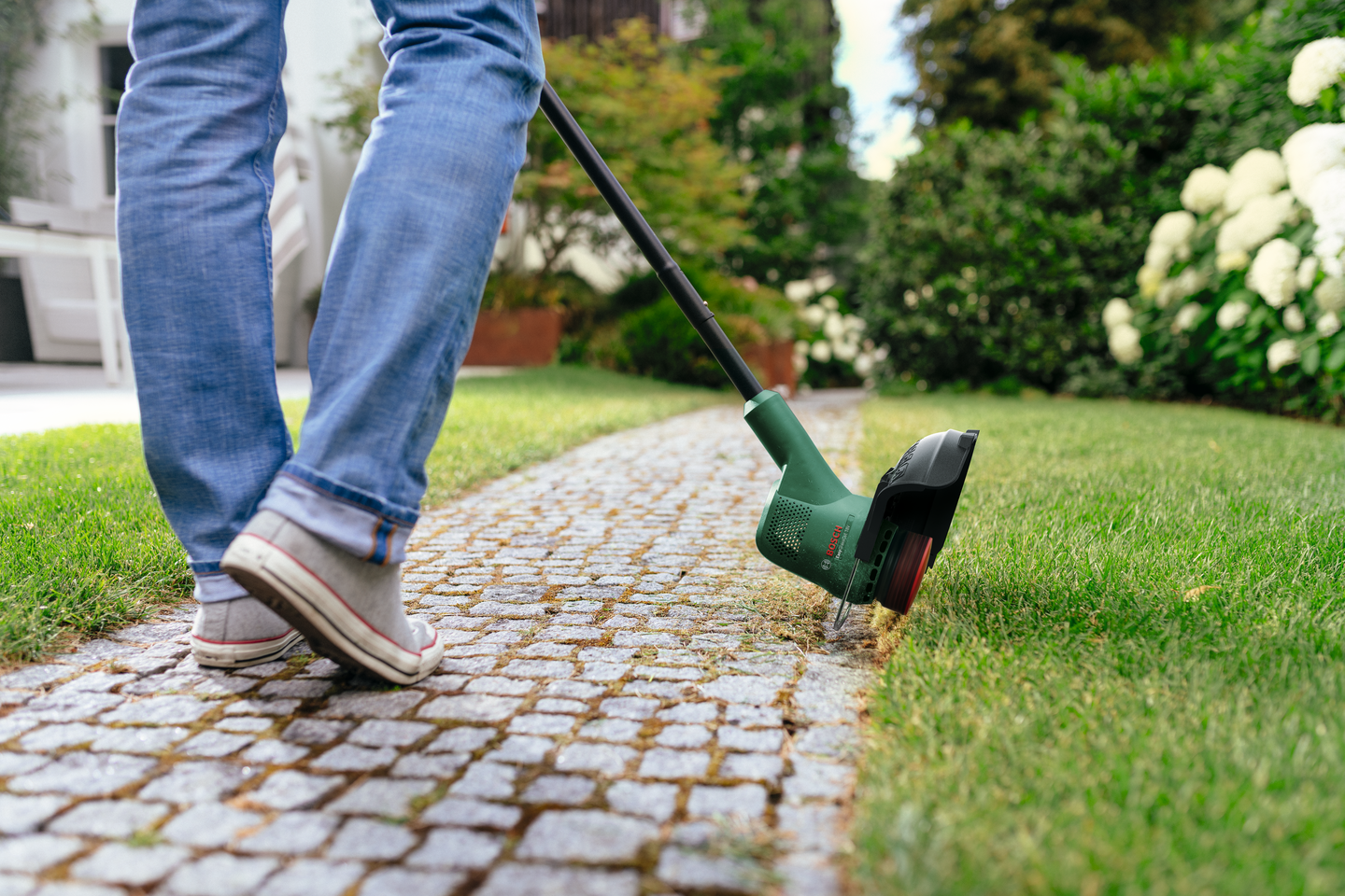 Akkutrimmeri Bosch EasyGrassCut 18V-26 1x2,5Ah