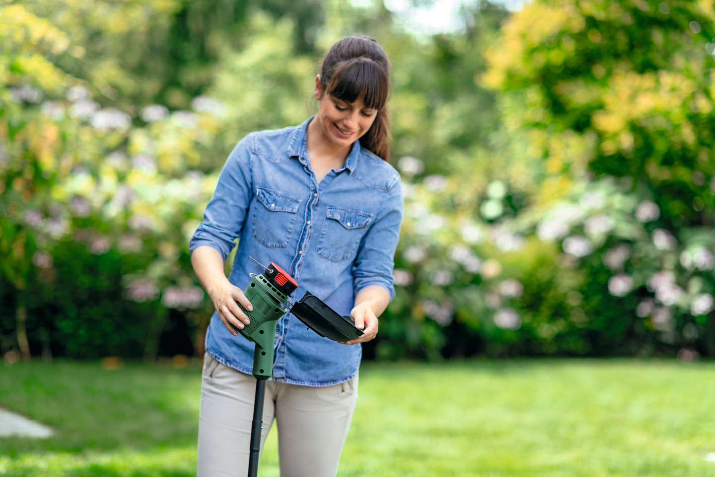 Akkutrimmeri Bosch EasyGrassCut 18V-26 1x2,5Ah