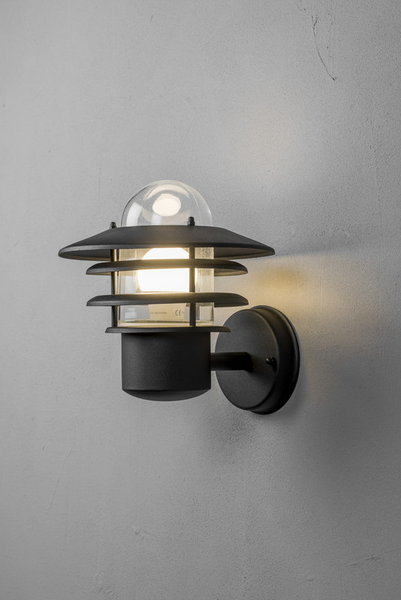 Ulkoseinävalaisin Airam Käpylä mini E27 musta