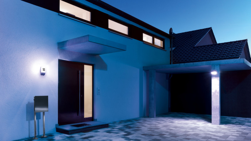 Tunnistinvalaisin STEINEL L1 iskunkestävä valkoinen