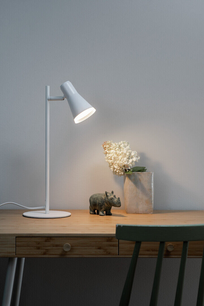 Pöytävalaisin Airam Cara 320lm 4,5W/830 valkoinen