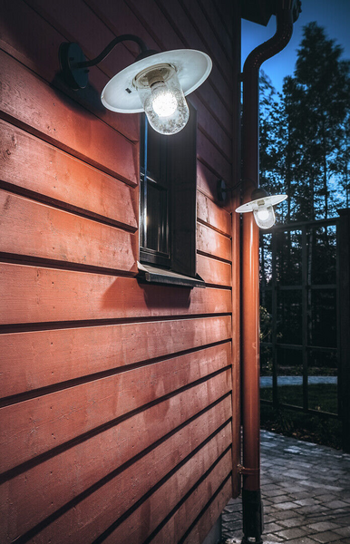 Led-lamppu Airam Sensor 1060lm 11W 4000K E27