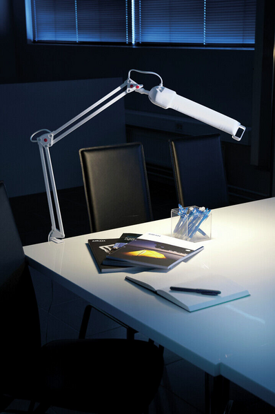 Pienloistelamppu Airam 900lm 840 G23 11W