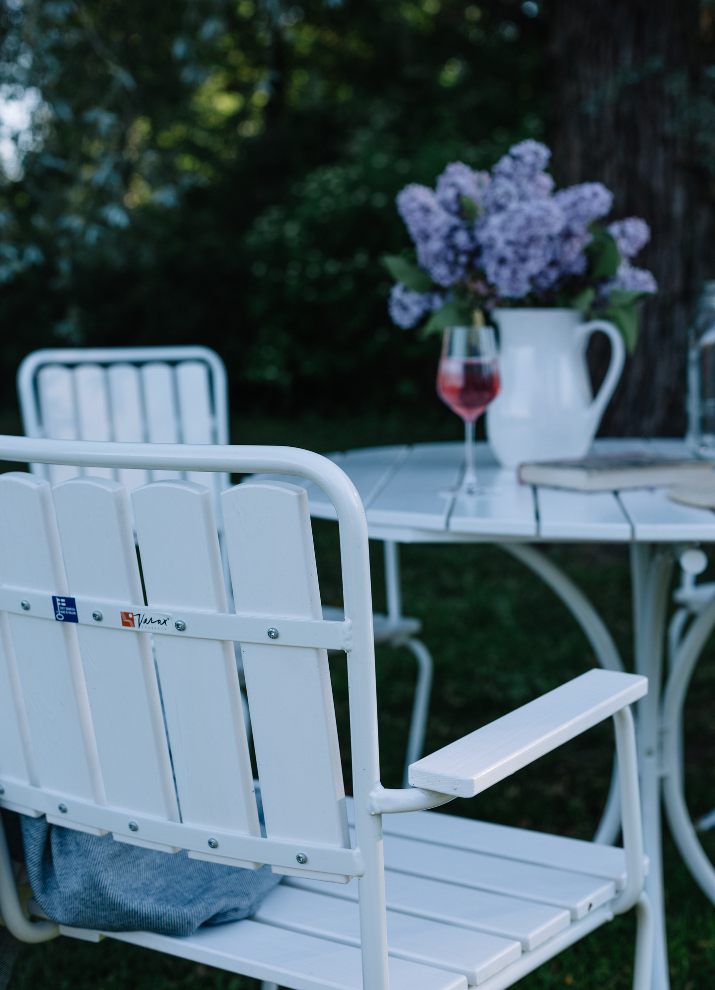 Tuoli Varax Suvisaari valkoinen