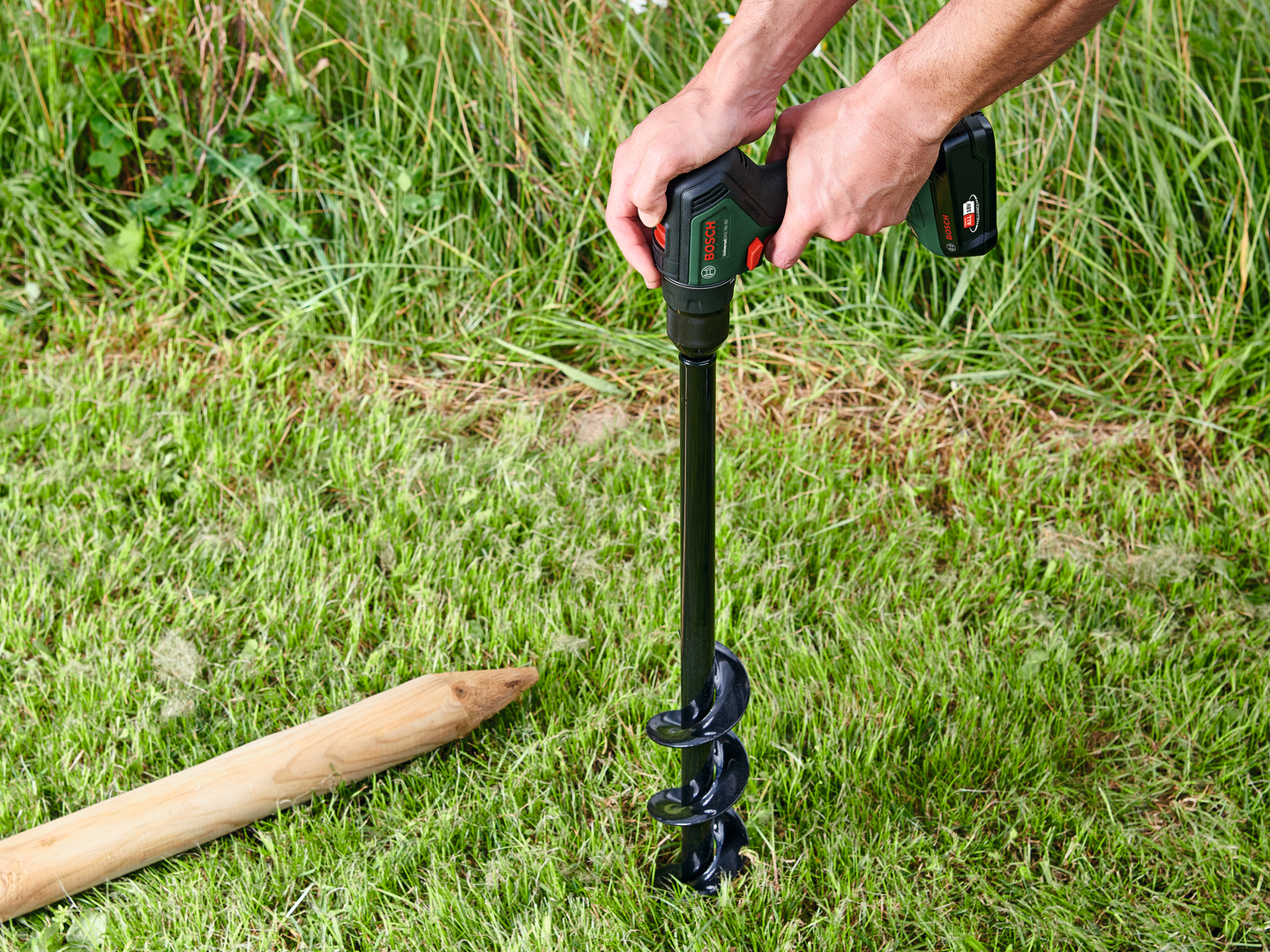 Akkuporakone Bosch UniversalDrill 18V-60 Solo