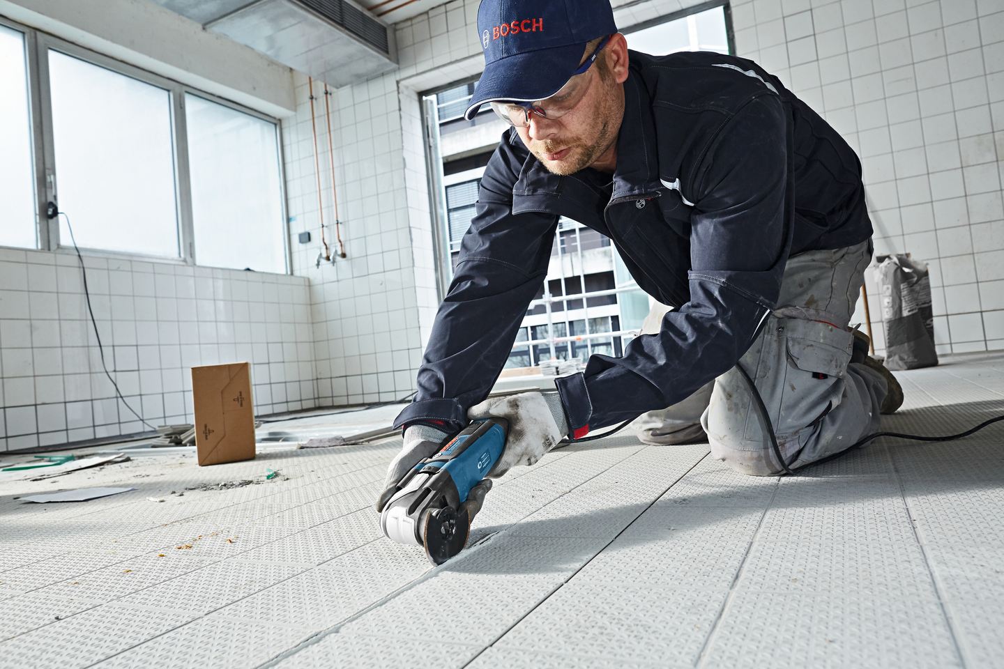 Monitoimityökalu Bosch GOP 55-36 L-BOXX Starlock max