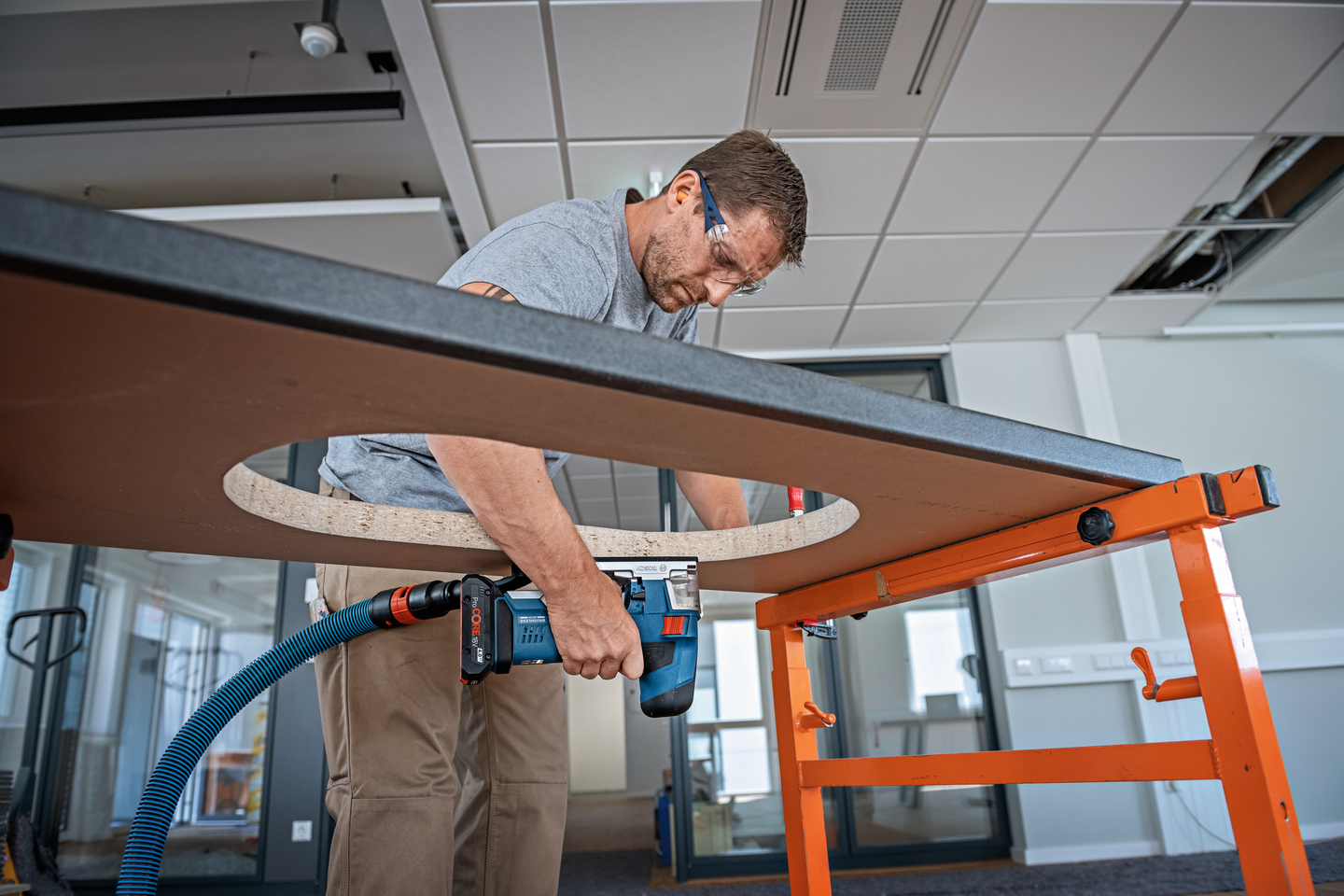 Akkupistosaha Bosch GST 18V-155 SC Solo L-Boxx