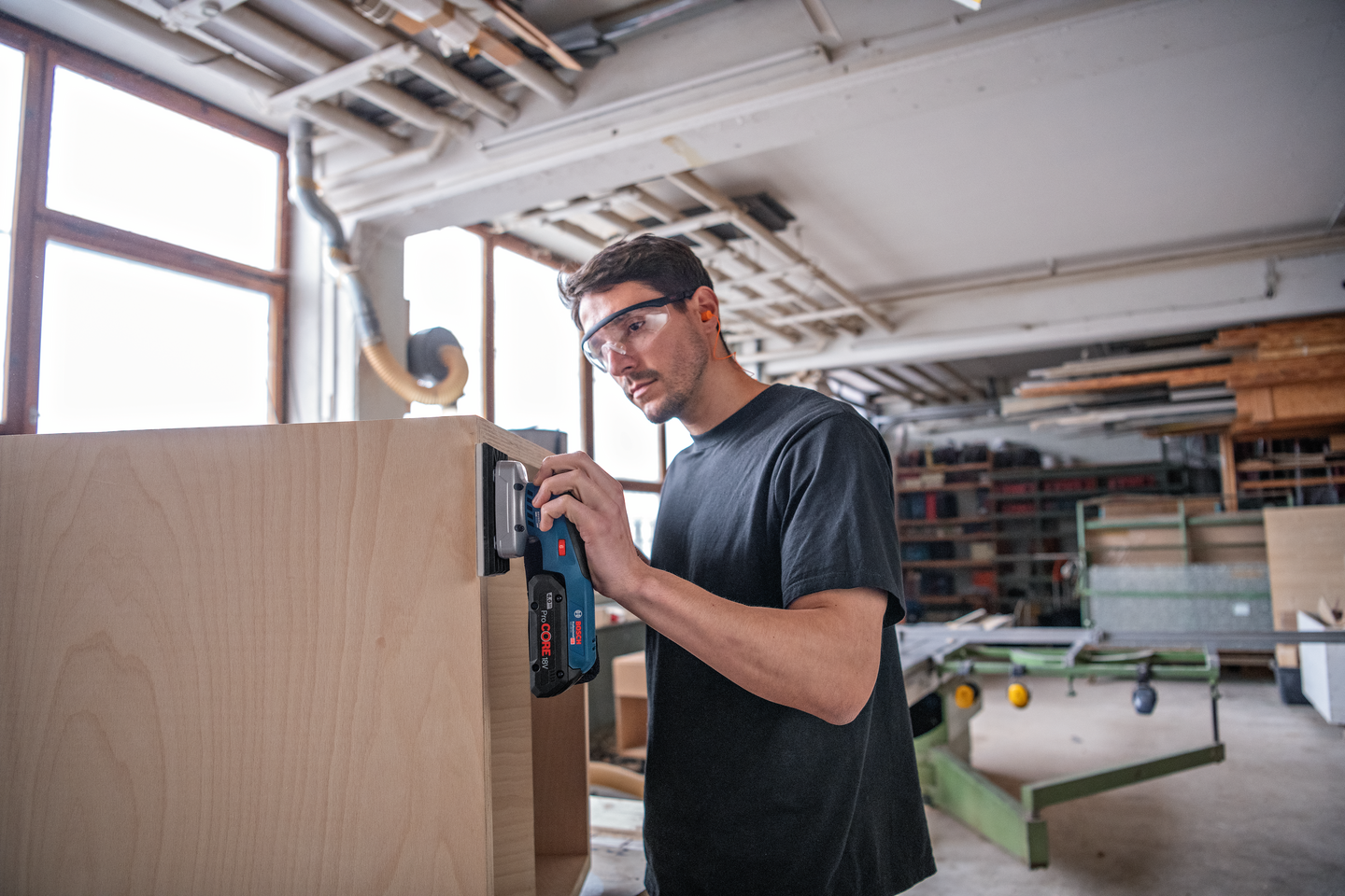 Akkutasohiomakone Bosch GSS 18V-13 Solo L-Boxx