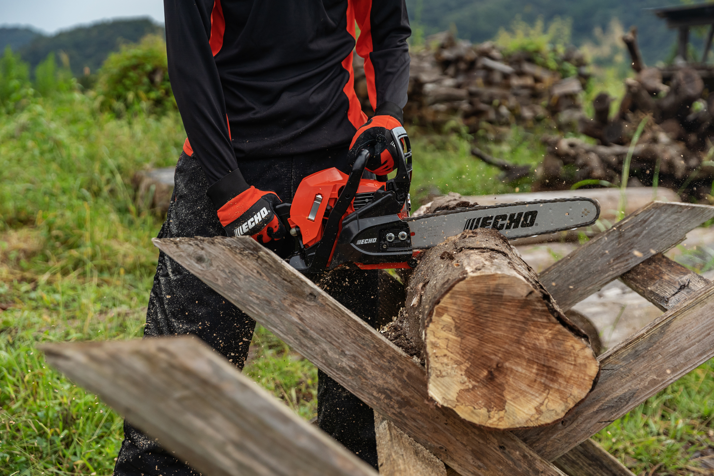 Moottorisaha Echo CS-3510ES