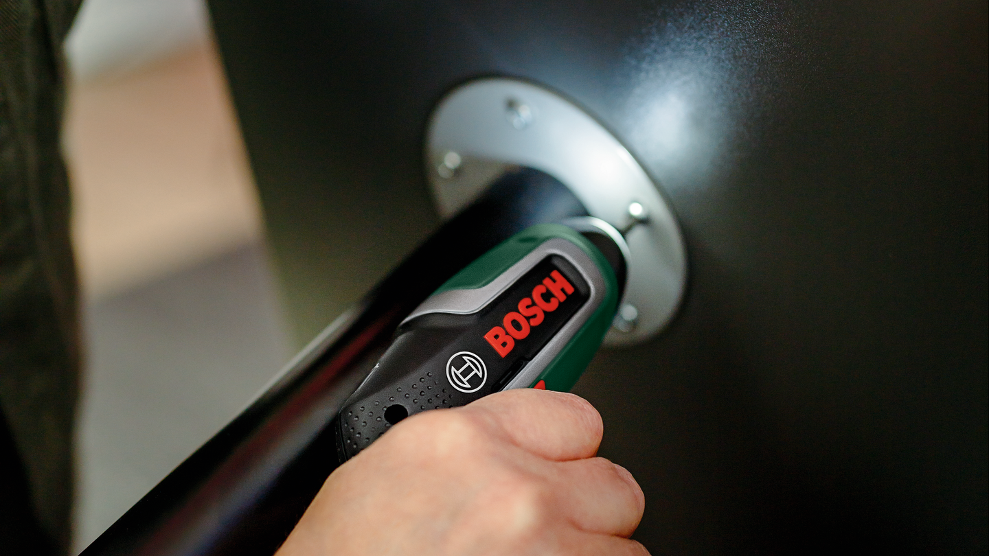 Akkuruuvinväännin Bosch IXO 7 Basic