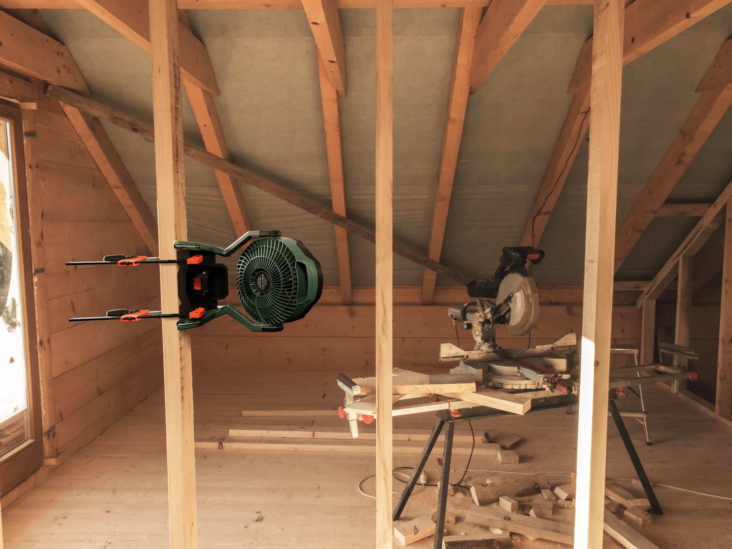 Akkutuuletin Bosch UniversalFan 18V Solo