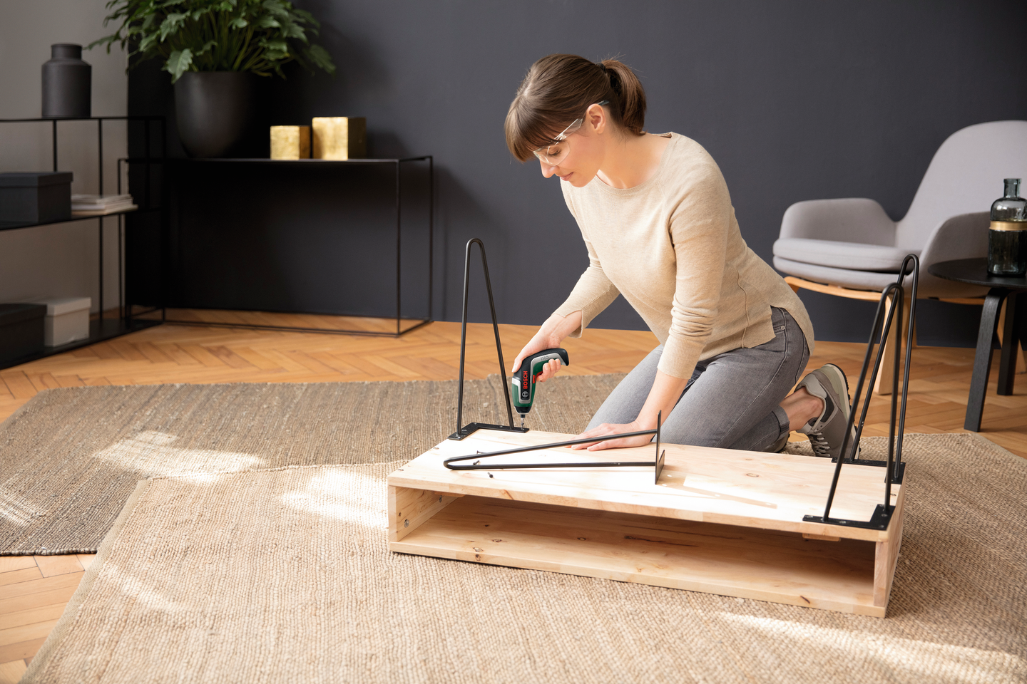 Akkuruuvinväännin Bosch IXO 7 Basic