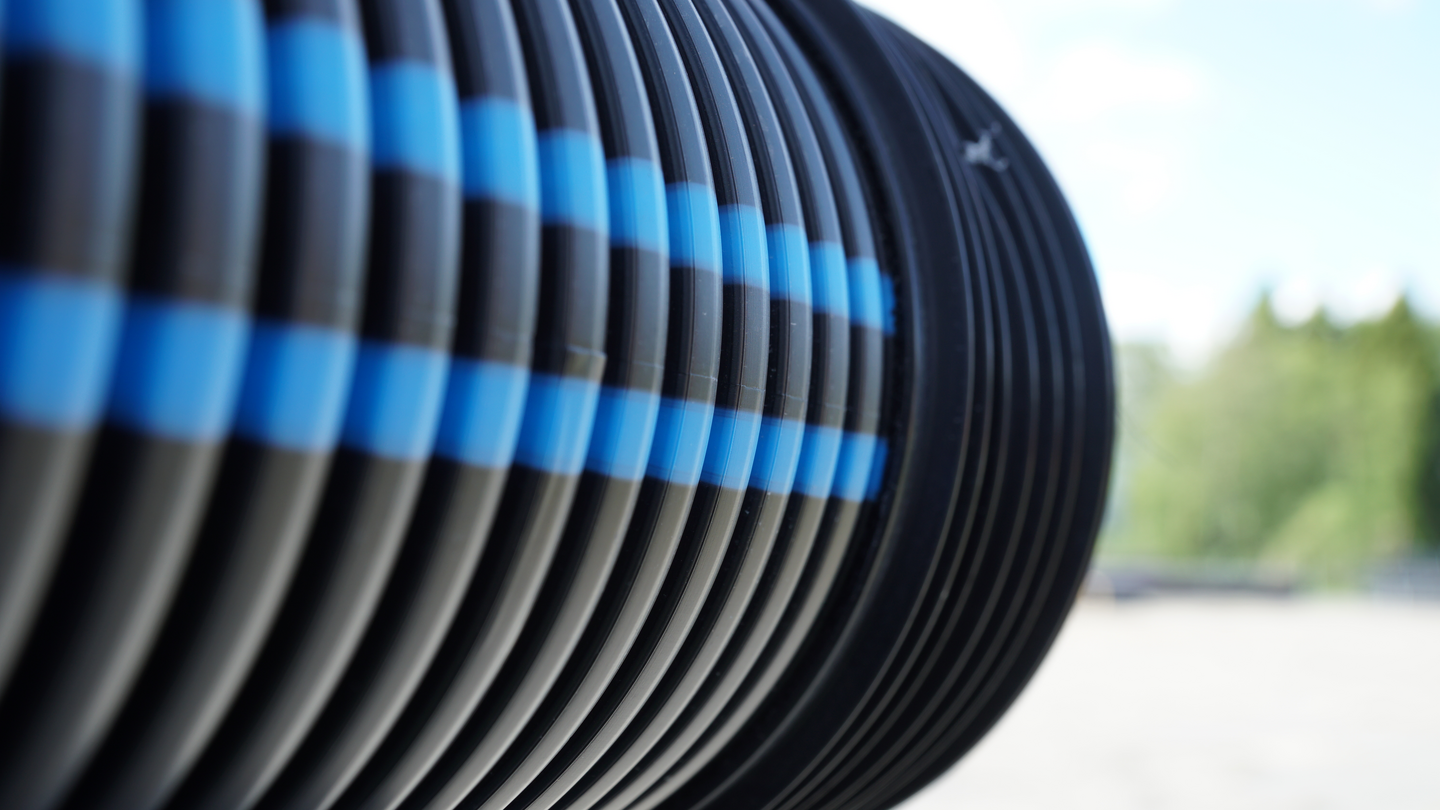 Sadevesiputki Pipelife Raineo 250x218 6m muhvi+tiiviste