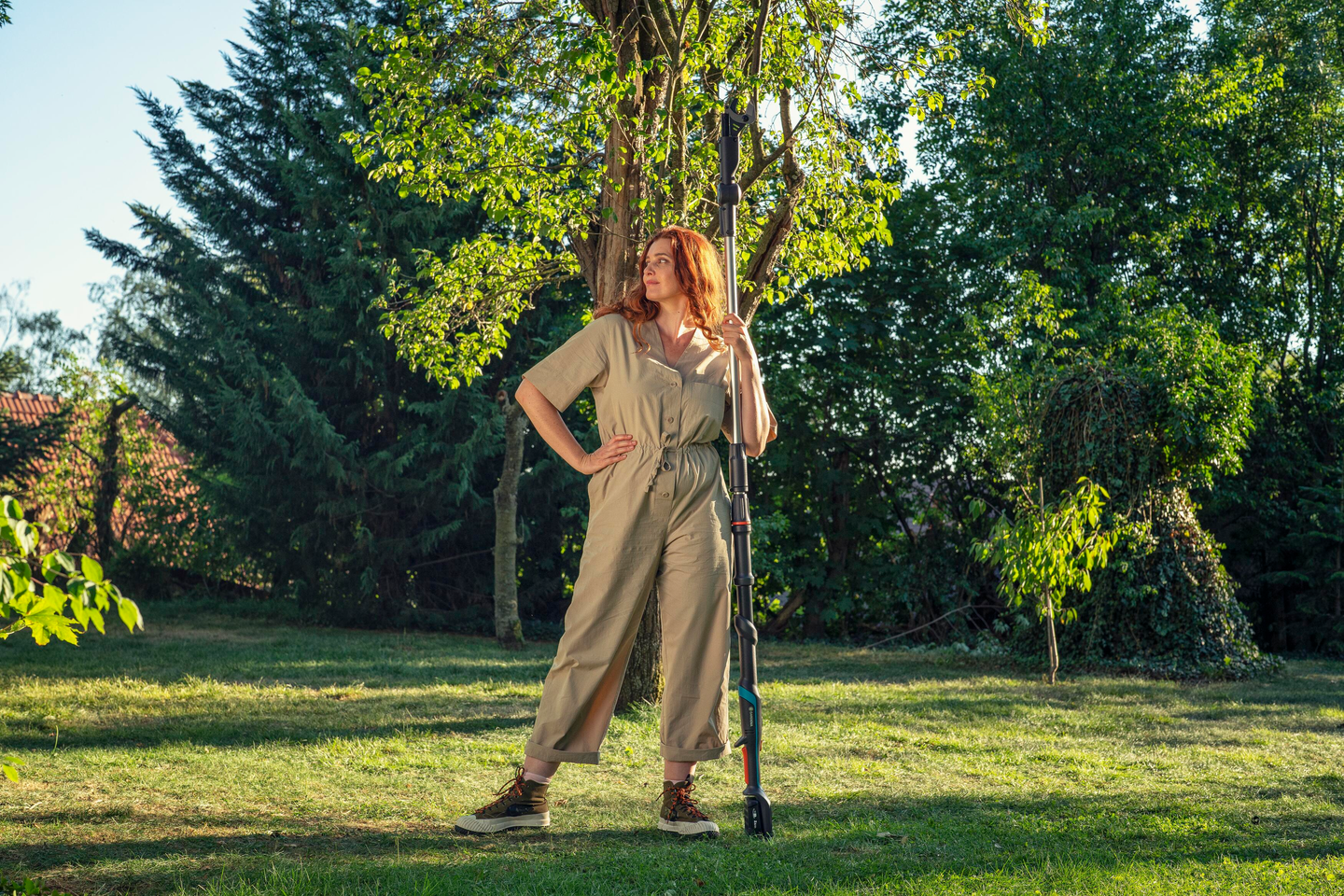 Akkuoksaleikkuri GARDENA teleskooppi HighCut 250/18V P4A Set 1x2,0Ah