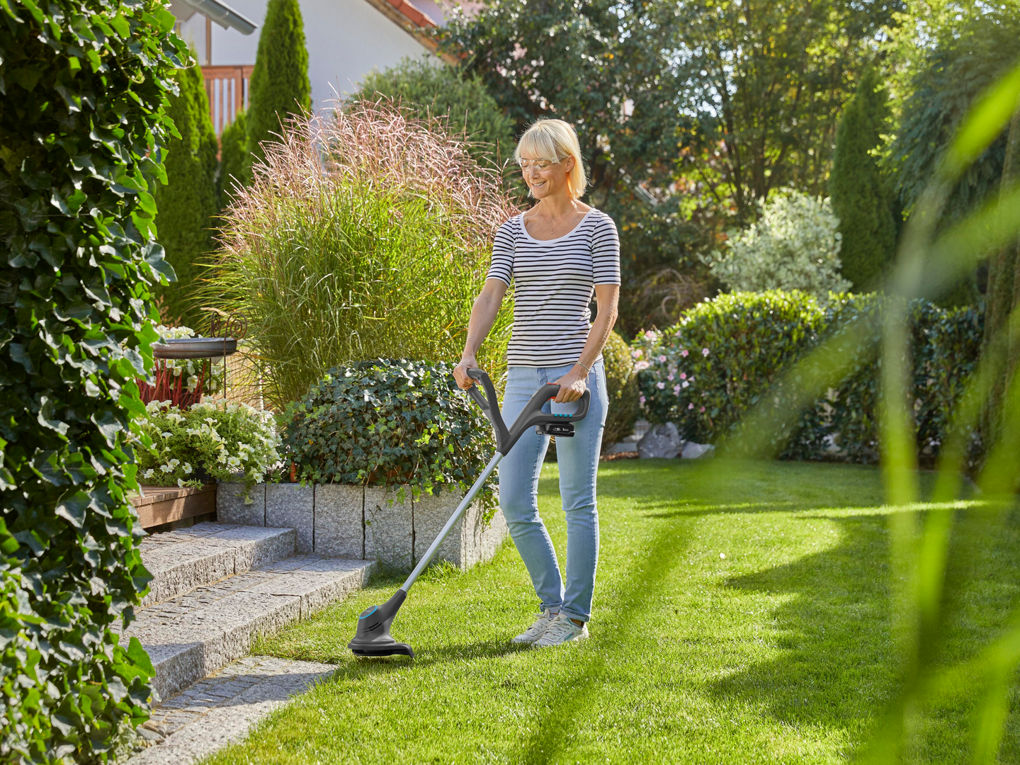 Akkutrimmeri GARDENA SmallCut 23/18V P4A Solo