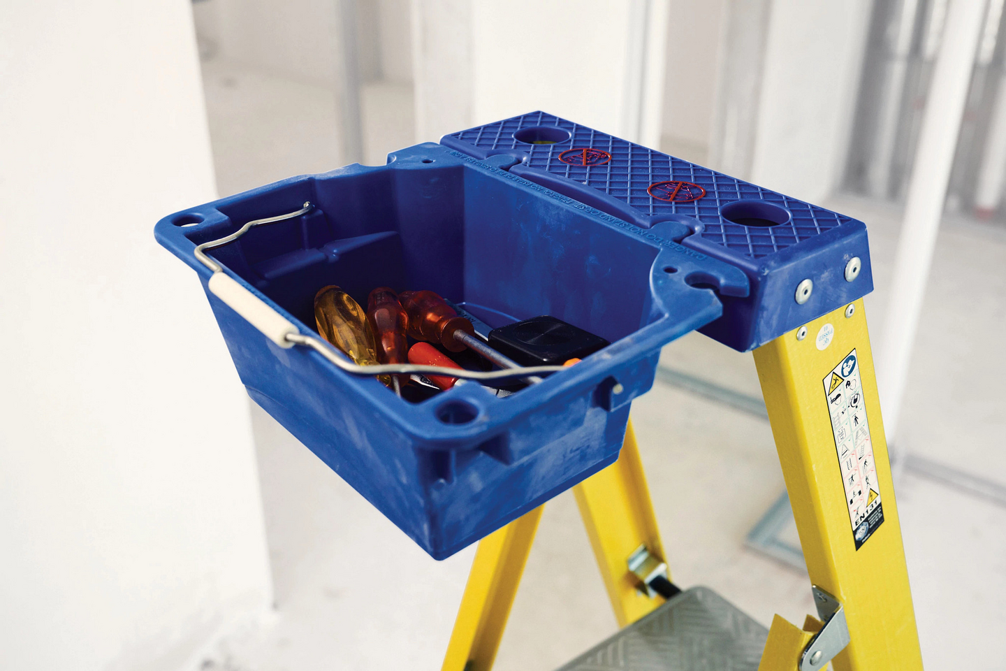 WERNER UNIVERSALBEHÅLLARE 4,5L 49561