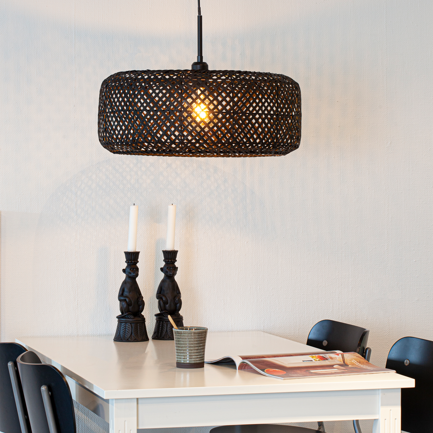 Riippuvalaisin By Rydéns Aira musta