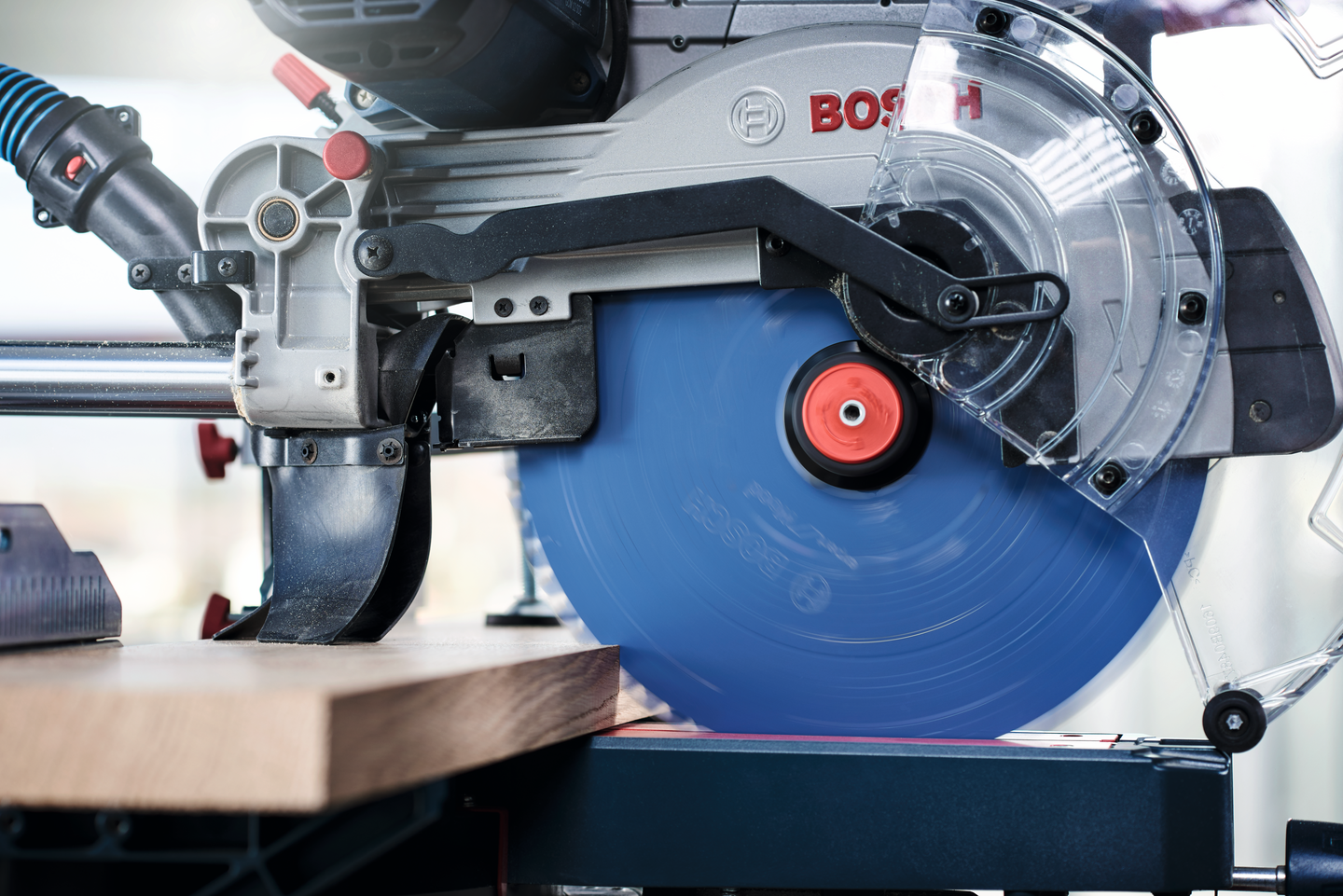 Pyörösahanterä Bosch Expert for Wood 305x2,4/1,8x30mm Z72