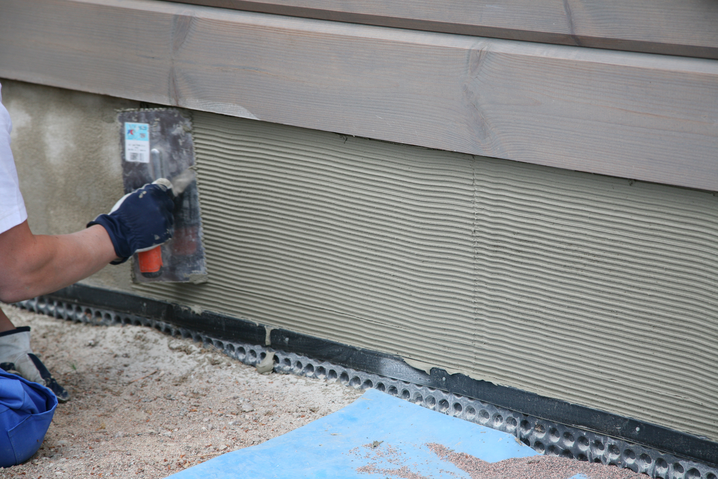 Rouhepinnoituslaasti Weber 138 tummanharmaa 20kg